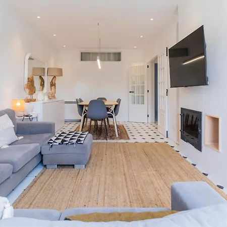 Ti House מינדלו