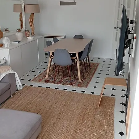Апартаменты Ti Front Sea Balcony View